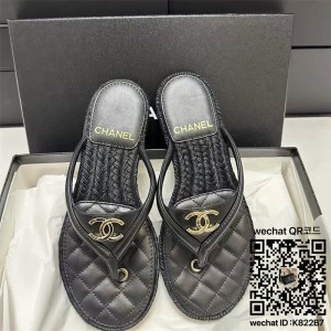 샤넬 힐 샌들 슬리퍼