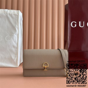 구찌 소프트빗 체인 크로스백 837373