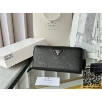 프라다 장지갑  2M1317