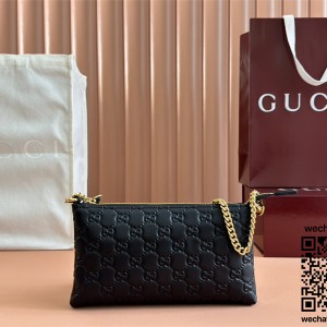 구찌 GG 수프림 체인 월렛 숄더백 779791