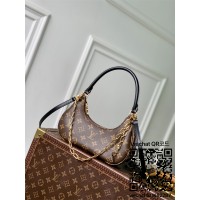 루이비통 캐치 PM 호보백  M25223