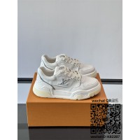 루이비통 남성 스니커즈