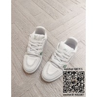 루이비통 트레이너 스니커즈