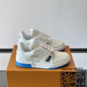 루이비통 트레이너 스니커즈