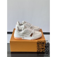 루이비통 트레이너 스니커즈