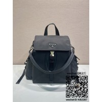 프라다 익스플로어 나일론 백팩 2VZ118