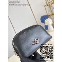 루이비통 코스메틱 파우치백 PM M15205