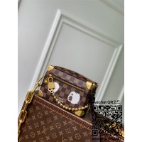 루이비통 소프트 트렁크 미니 크로스백 M14729