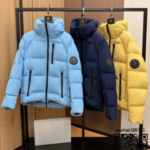 디올 Descente 패딩 남여공용 90%거위털