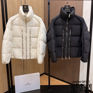 몽클레어 Genius Willow smith 패딩 90%거위털