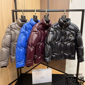 몽클레어 Palm angels 패딩 소매탈부착 90%거위털