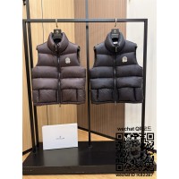 몽클레어 패딩 조끼 남여공용 90% 거위털