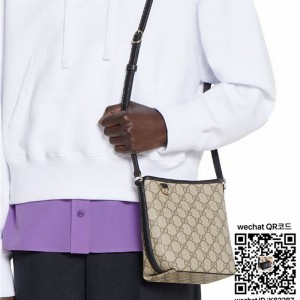 구찌 GG 엠블럼 나노 버킷백 847090