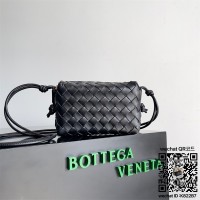 보테가베네타 BV 루프 미니 크로스백 723547