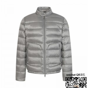 몽클레어 남여공용 패딩 90% 오리털