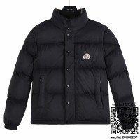 몽클레어 패딩 남여공용 90%거위털