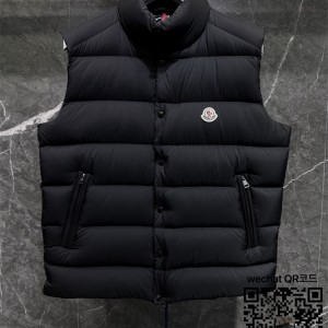 몽클레어 남여공용 패딩 조끼