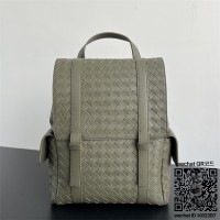 보테가베네타 M 백 투 스쿨 백팩 805971