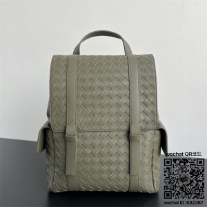 보테가베네타 M 백 투 스쿨 백팩 805971