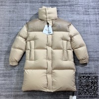 몽클레어 롱 패딩 남여공용 90%거위털