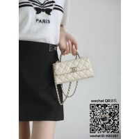 샤넬  탑핸들 미니 켈리  체인 크로스백