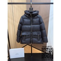 프라다 여성 패딩 90%거위털