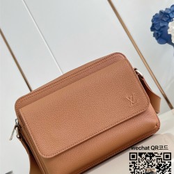 루이비통 보딩 메신저백 M25981