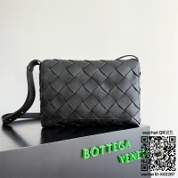 보테가베네타 남성 라지 디아고 블랙 크로스백 815796