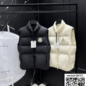 몽클레어 패딩 조끼 90%거위털