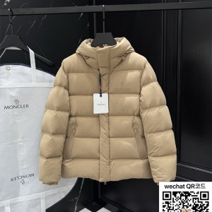 몽클레어 패딩 90%거위털