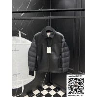 몽클레어 패딩 90%거위털