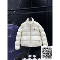 몽클레어 패딩 90%거위털