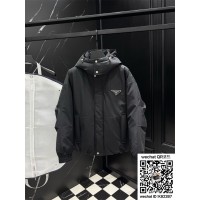 프라다 패딩 90%거위털