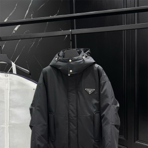 프라다 패딩 90%거위털