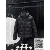 프라다 패딩 90%거위털