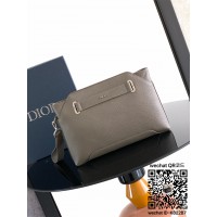 디올 CD 아이콘 가죽 클러치백