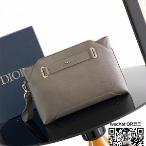 디올 CD 아이콘 가죽 클러치백