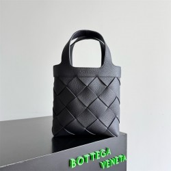 보테가베네타 스몰 디아고 백 폰단트 837364