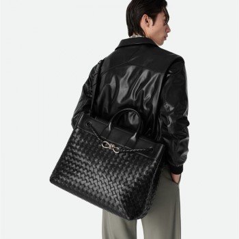 보테가베네타 남자 안디아모 보이저 827066