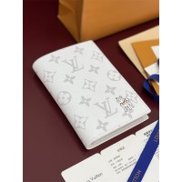 루이비통 남성 여권지갑 패스포트 커버  M27083