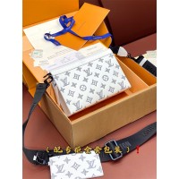 루이비통 가스통 웨어러블 월릿 크로스백 M81115