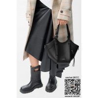 로에베 해먹 플립백 클래식 카프스킨