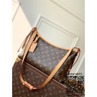 루이비통 캐리올 이스트 웨스트 백