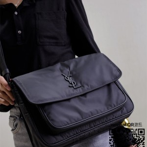 입생로랑 YSL 생로랑 나일론 니키 크링클 레더 라지 숄더백  32CM  498830