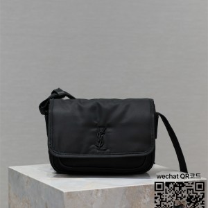입생로랑 YSL 생로랑 나일론 니키 크링클 레더 스몰 숄더백 22cm 633151