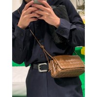 보테가베네타 노투르노 플랩 크로스바디 백 843893