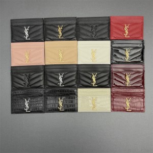 생로랑 마틀라세 모노그램 카드 지갑 423291