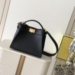 펜디 피카부백 23cm