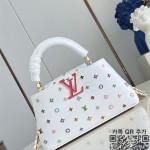 루이비통 Louis Vuitton 카퓌신 이스트 웨스트 미니 27cm