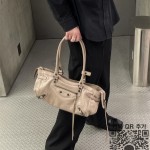 발렌시아가 시티 이스트 웨이트 시티백